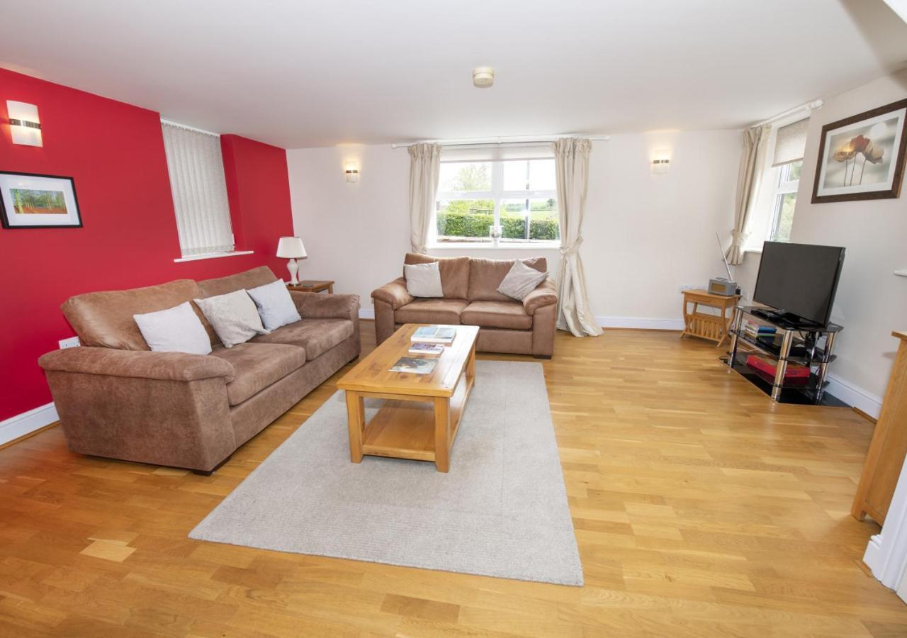 Call Out Cottage Sledmere Экстерьер фото